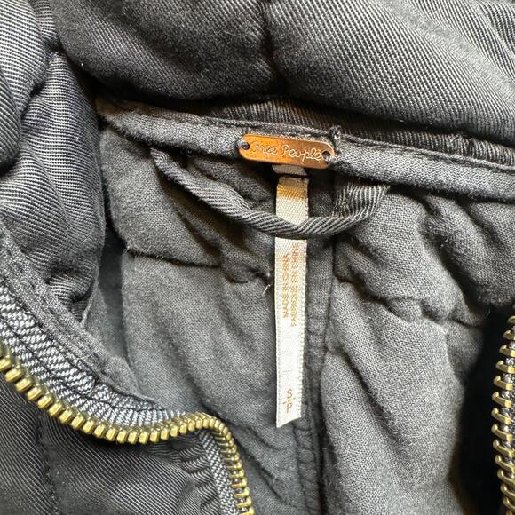 FREE PEOPLE Dolman Quilted BLACK Knit OVERSIZED Jacket SIZE SMALL - Picture 3 of 5